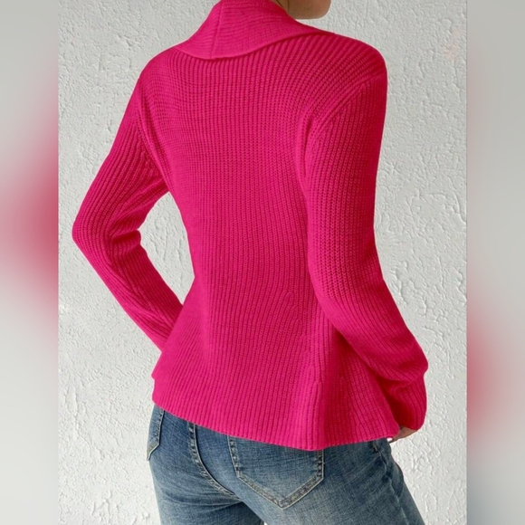 Like new, Privé Women's Cardigan Sweater - Picture 2 of 5